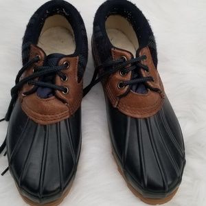Woodstock duck shoes. Size 9M.
